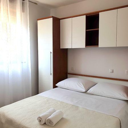Apartment Vb สปลิท ภายนอก รูปภาพ