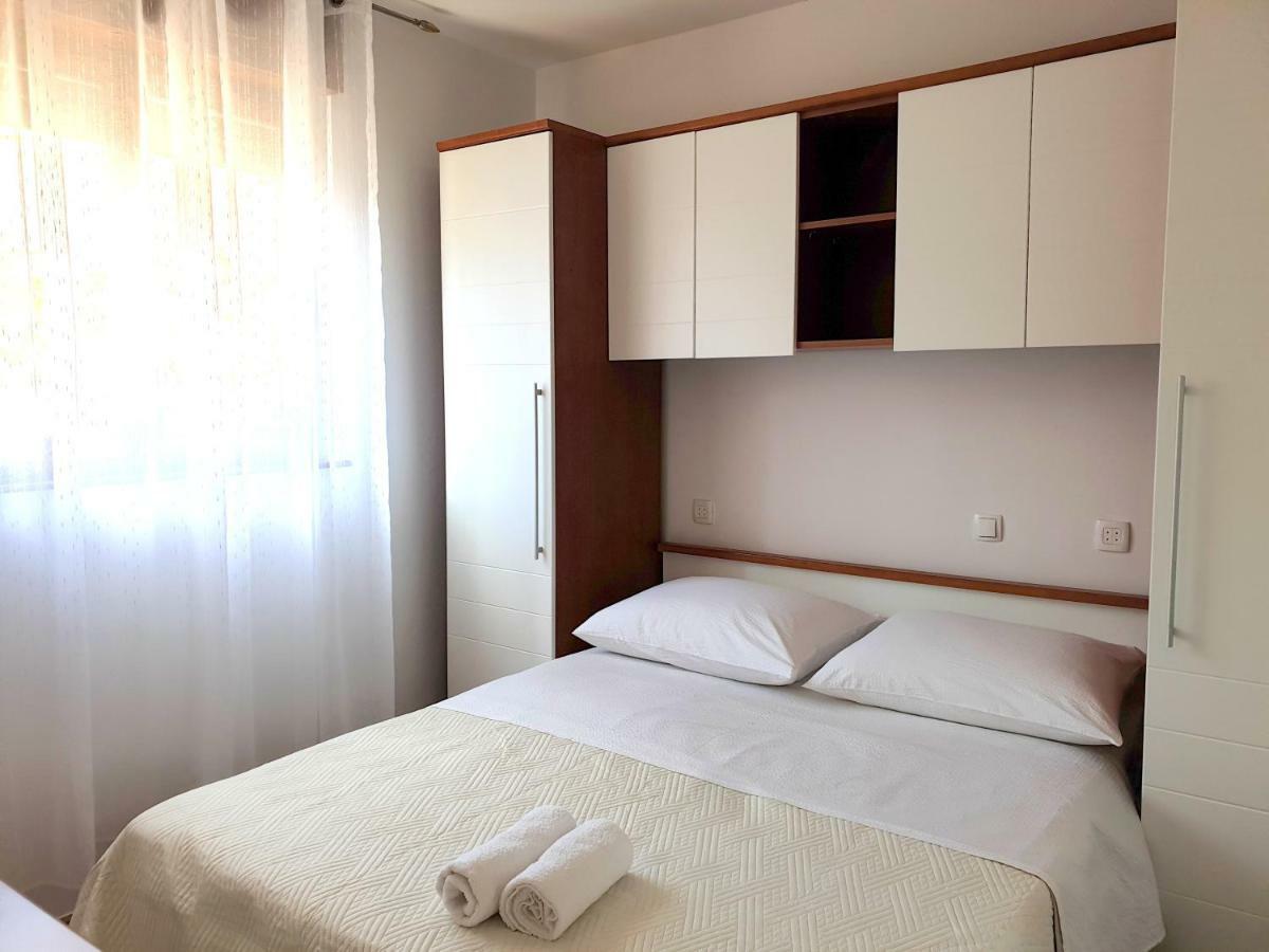 Apartment Vb สปลิท ภายนอก รูปภาพ