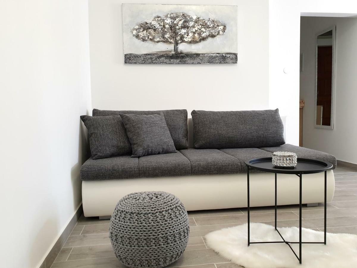 Apartment Vb สปลิท ภายนอก รูปภาพ